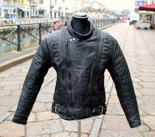 Giubbotto pelle chiodo moto