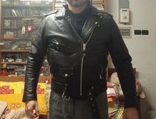 giacca di pelle chiodo